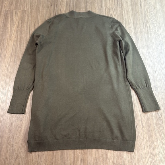 Olive Green Cardigan - Picture 3 of 4